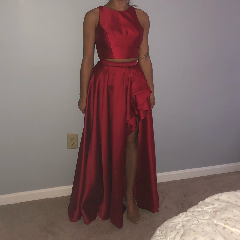2017 Sherri Hill dress in red